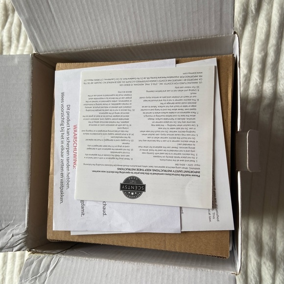 Scentsy Crystallize Blue Glitter Full Size Snowflake Warmer New in Box -Retired - Picture 6 of 7